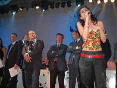 festival2006_2.jpg (80436 byte)